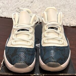 Nike Air Jordan 11 Retro Low "Navy Snakeskin" sneaker.  SZ 11.5